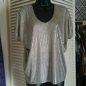 NWT Top